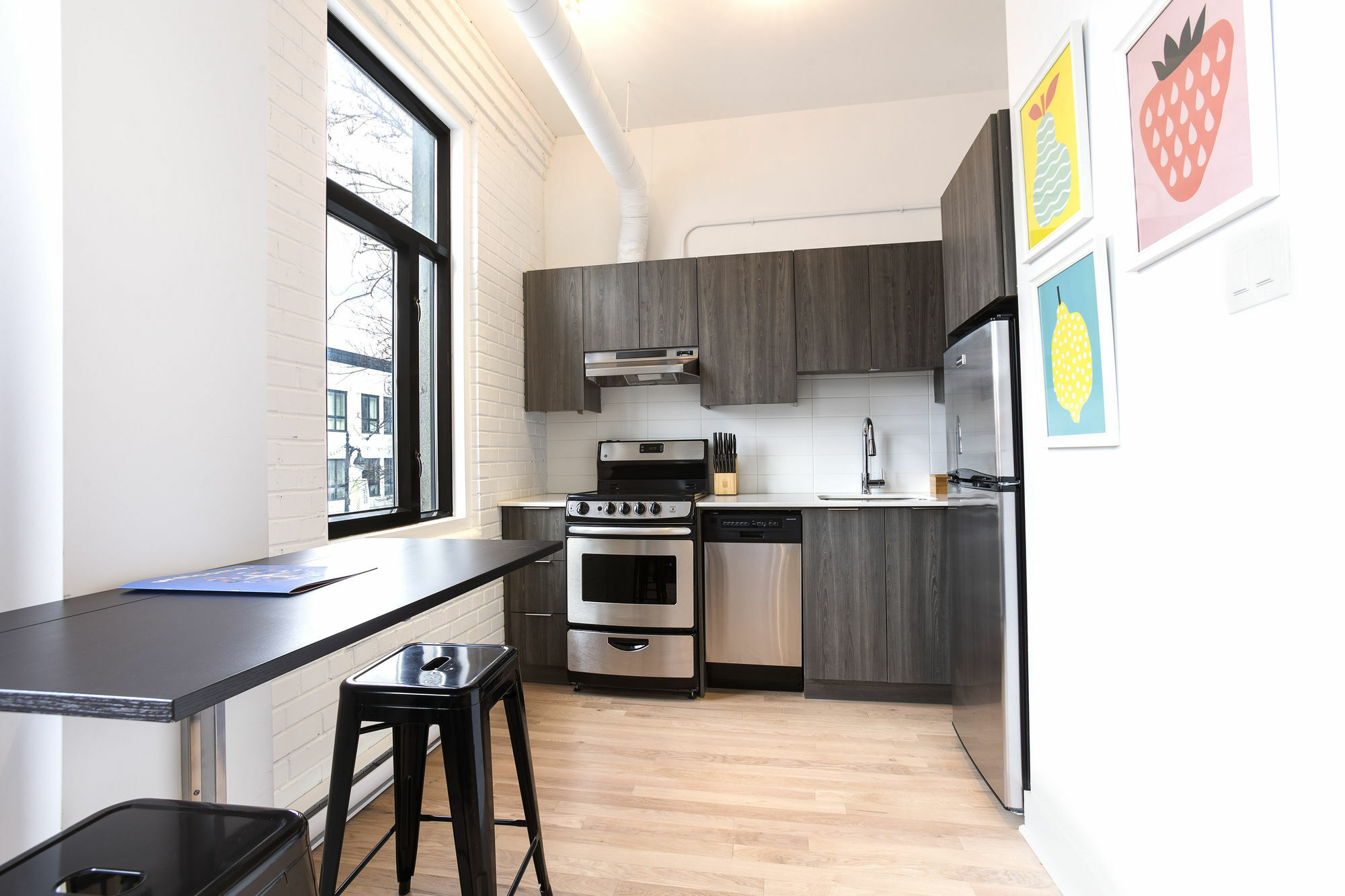 Artsy Studio In Plateau By Sonder Apartment Montreal Exterior photo